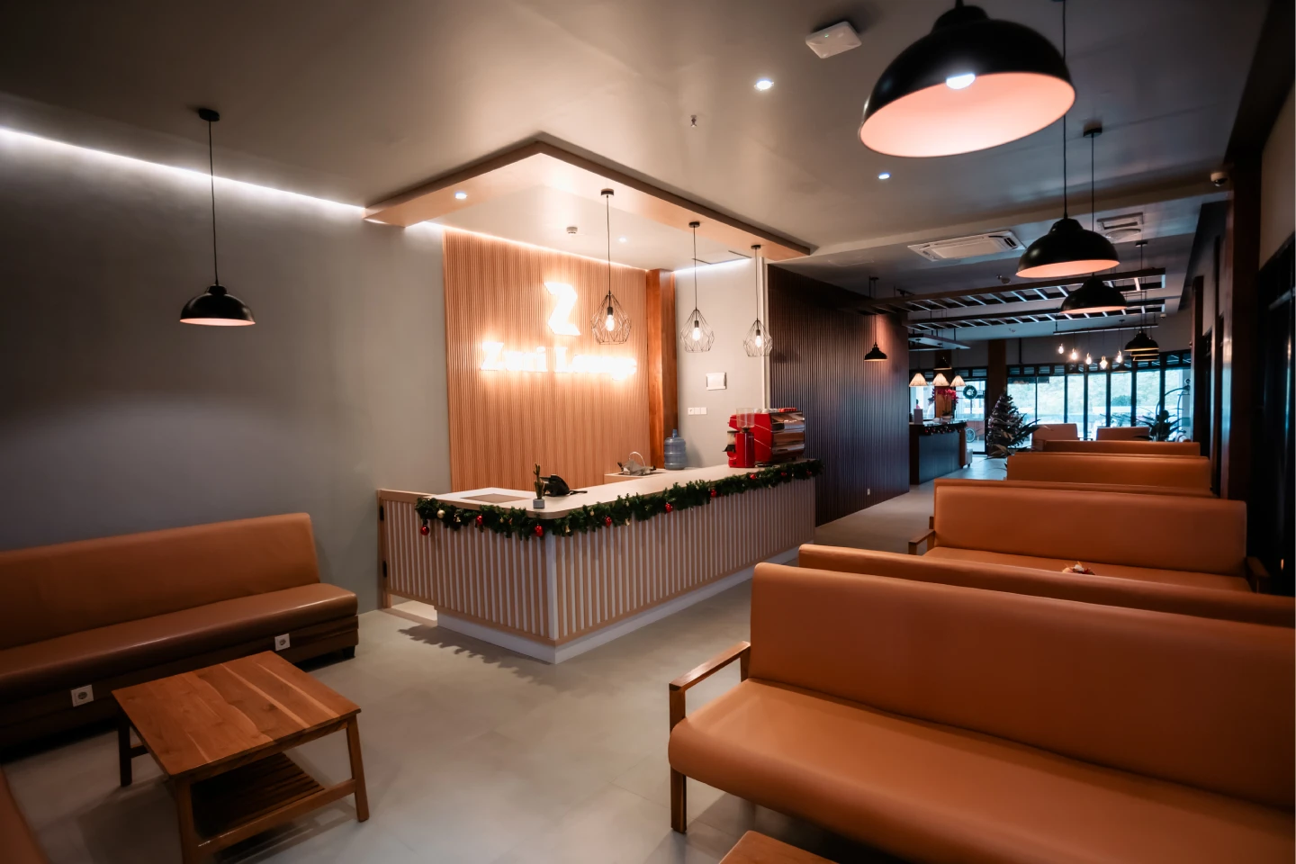 https://zasgohotel.webconnection.app/wp-content/uploads/2026/09/zuri-lounge1.webp