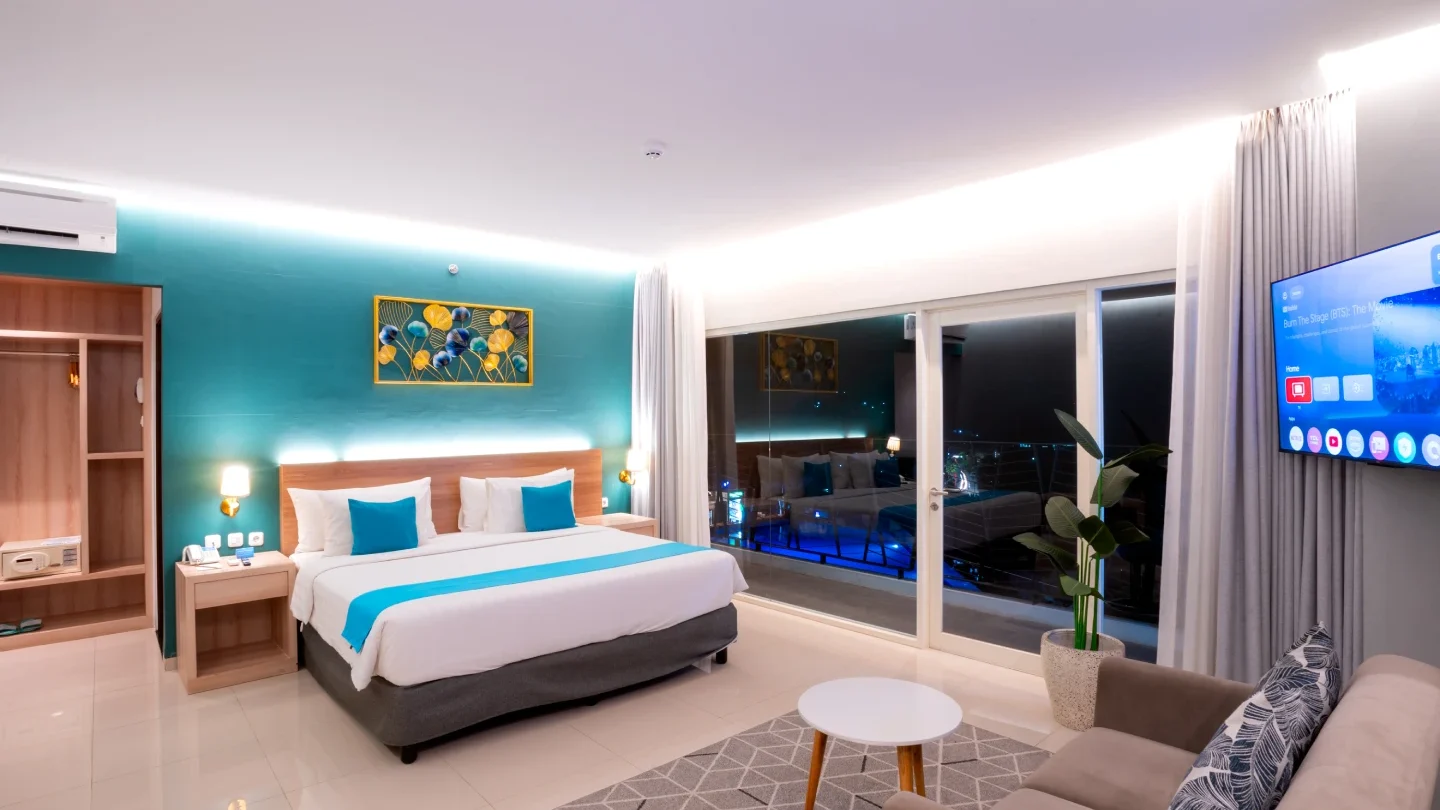 Grand Premiere King Sea View