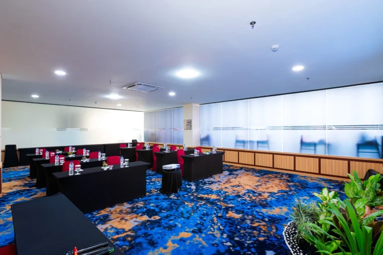 Horizon Meeting Room